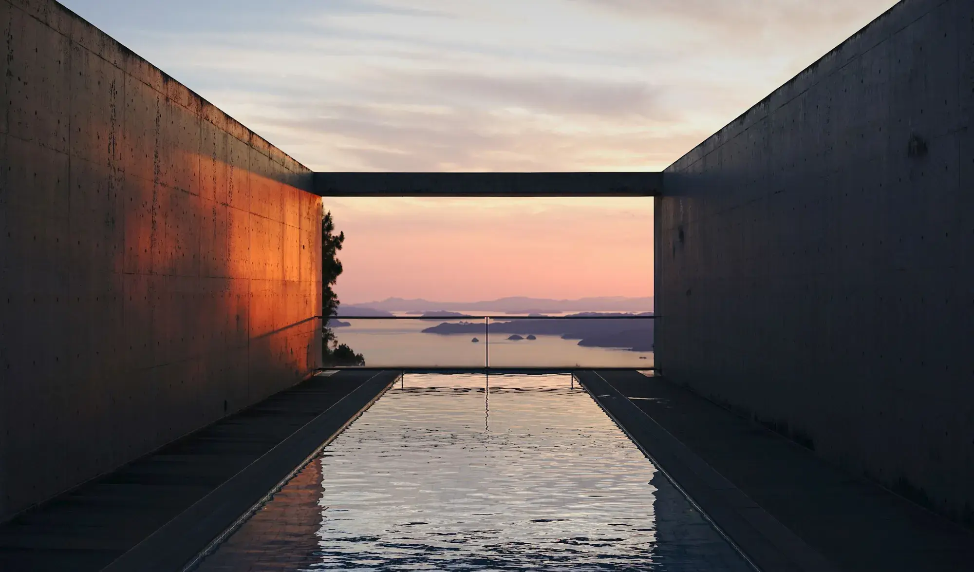 Hotelpool-setouchi-retreat-aonagi