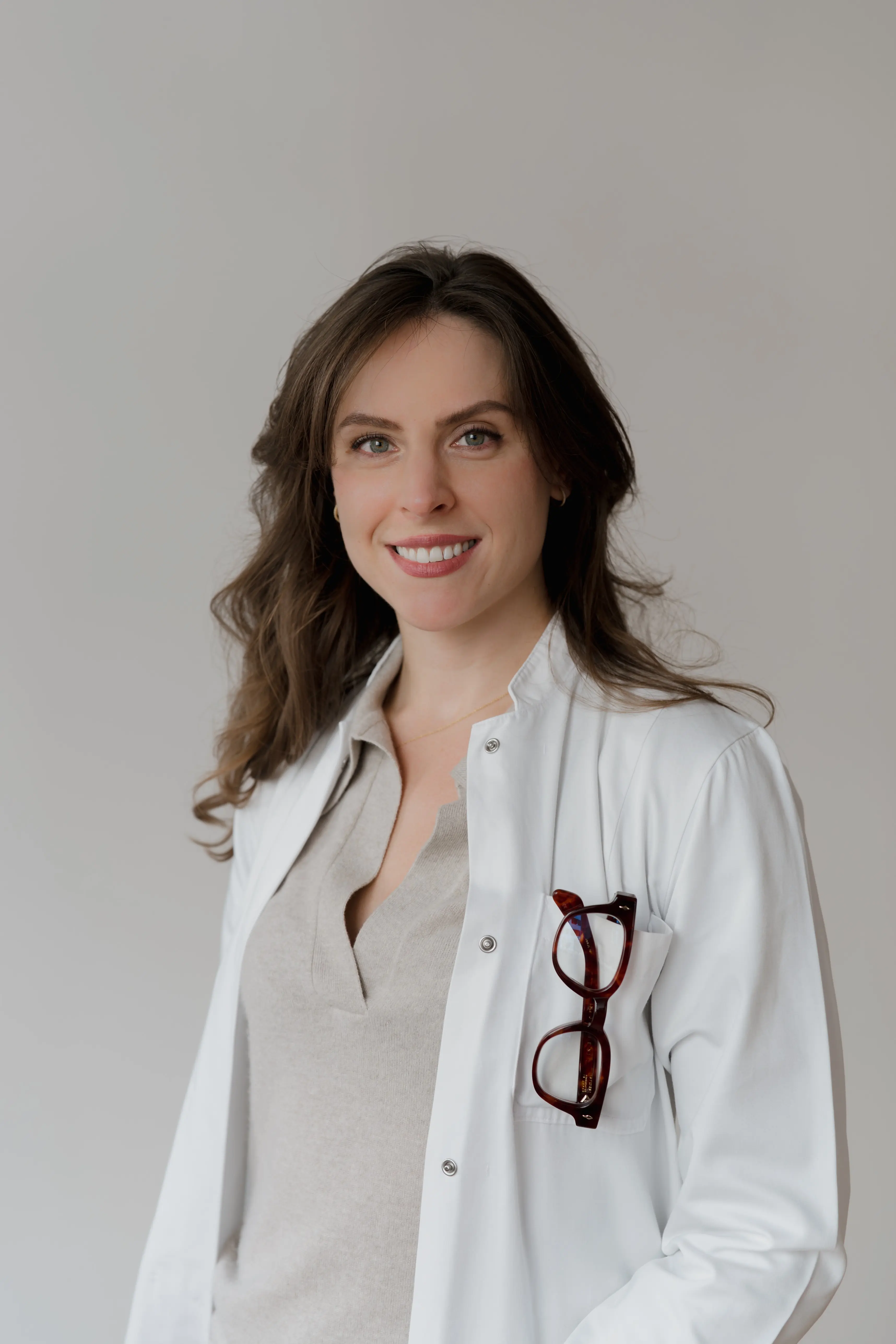 portrait-der-premium-kinder-und-jugendpraxis-dr-sarah-quick.jpg