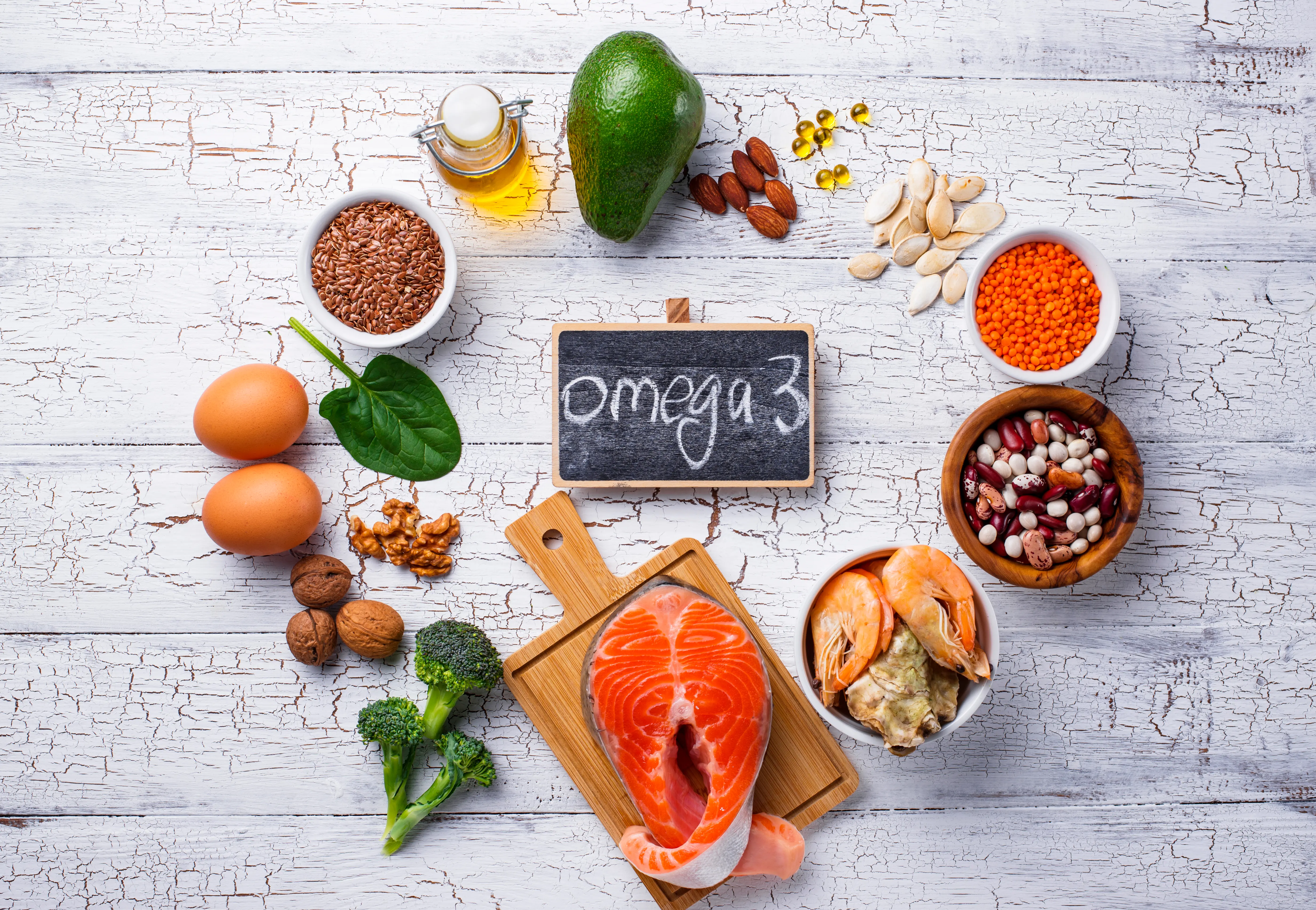 Omega 3 Quellen, Lachs, Eier, Nüsse